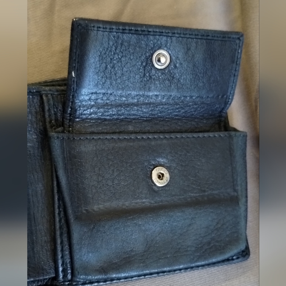 VINTAGE GUCCI SOFT BLACK LEATHER MEN'S BI-FOLD WALLET ~ AUTHENTIC - Picture 10 of 16